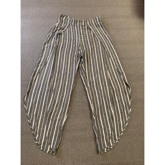 FREE PEOPLE All Weekend Long Women's 2 Black White Striped Split Hem - Picture 1 of 15